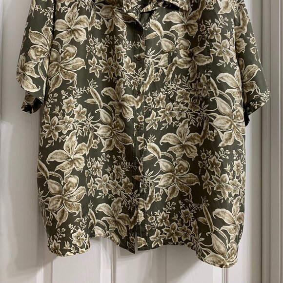 Studio A Brand Women's 100% Silk Blouse, Size 3X, NWT - Picture 2 of 5